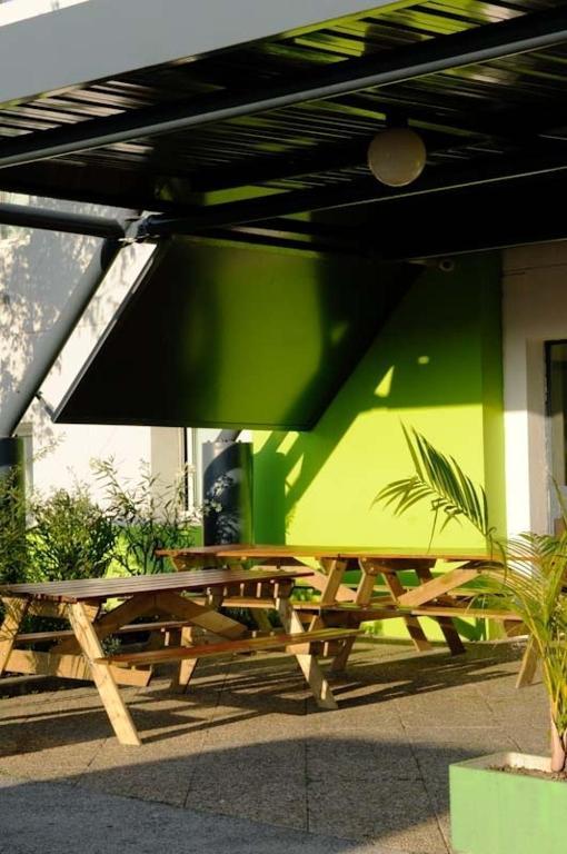 Lemon Hotel - Mery Sur Oise/Cergy Exterior foto